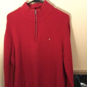 Tommy Hilfiger sweater